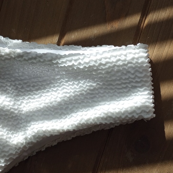 Textured Fabric 2-Piece Bikini Set - Picture 12 of 17